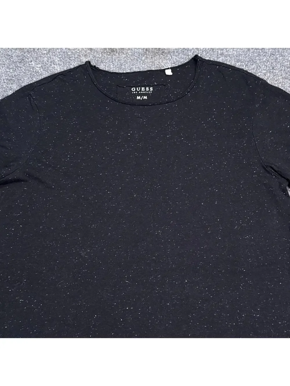 GUESS Tee Shirt Mens Size Medium Black Dotted Speck Crew Neck Short Sleeve - Picture 5 of 12